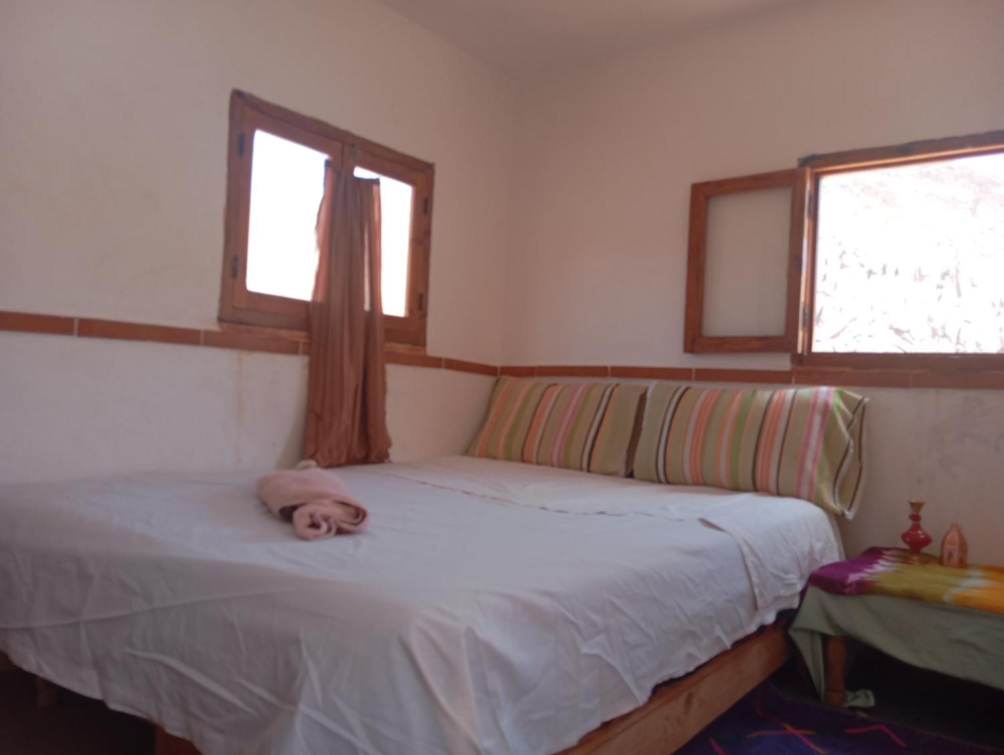 Hotel Chez Aicha à Boumalne Extérieur photo